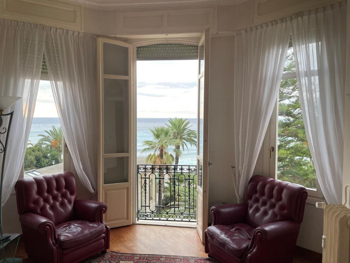 Regina Sur La Plage Menton Kültér fotó